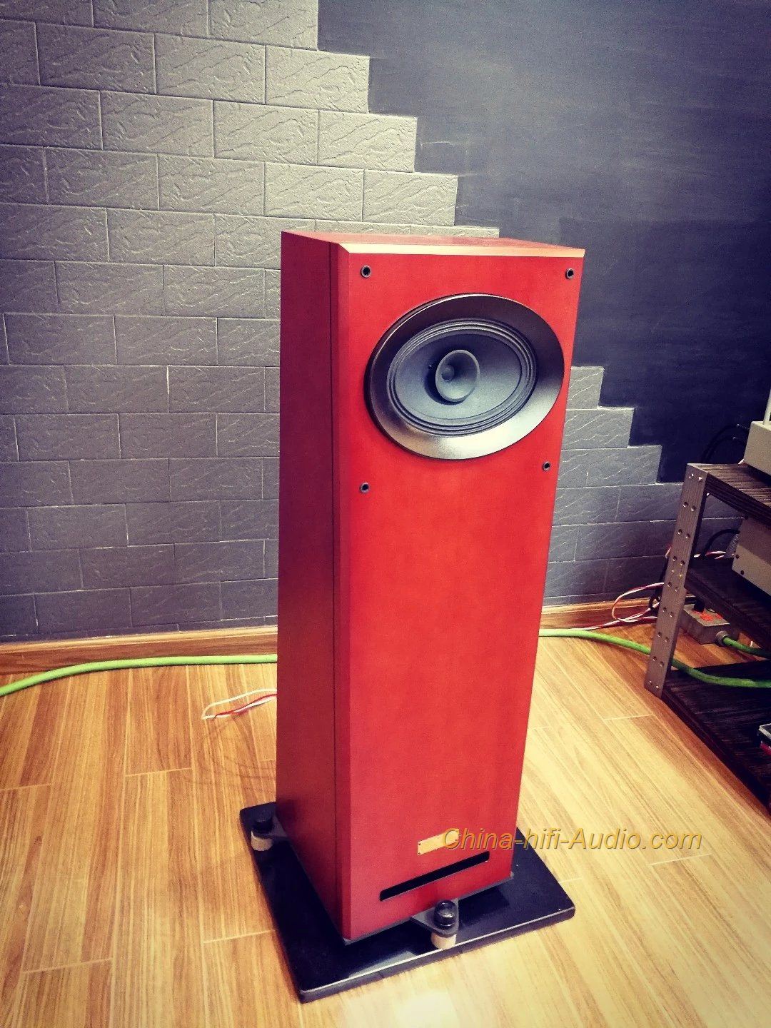 full range floor standing speakers